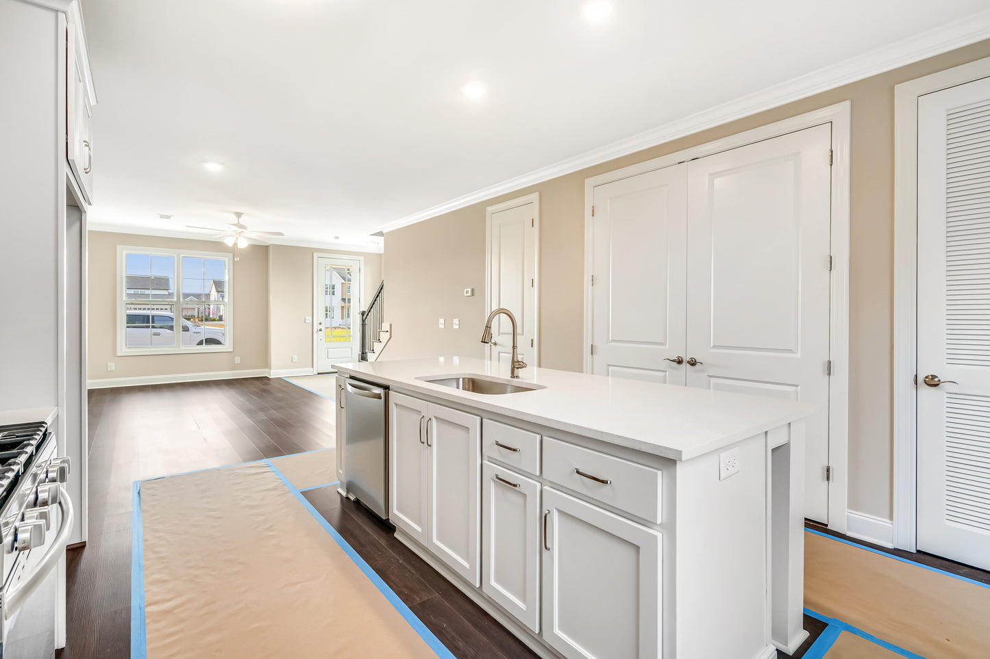 218 Buxton Road