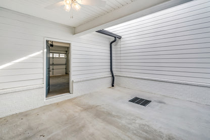 218 Buxton Road
