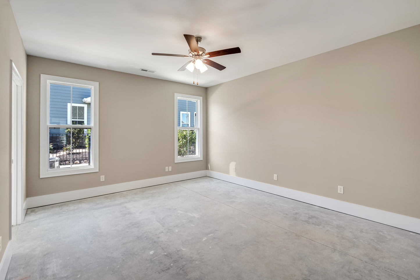323 Buxton Road
