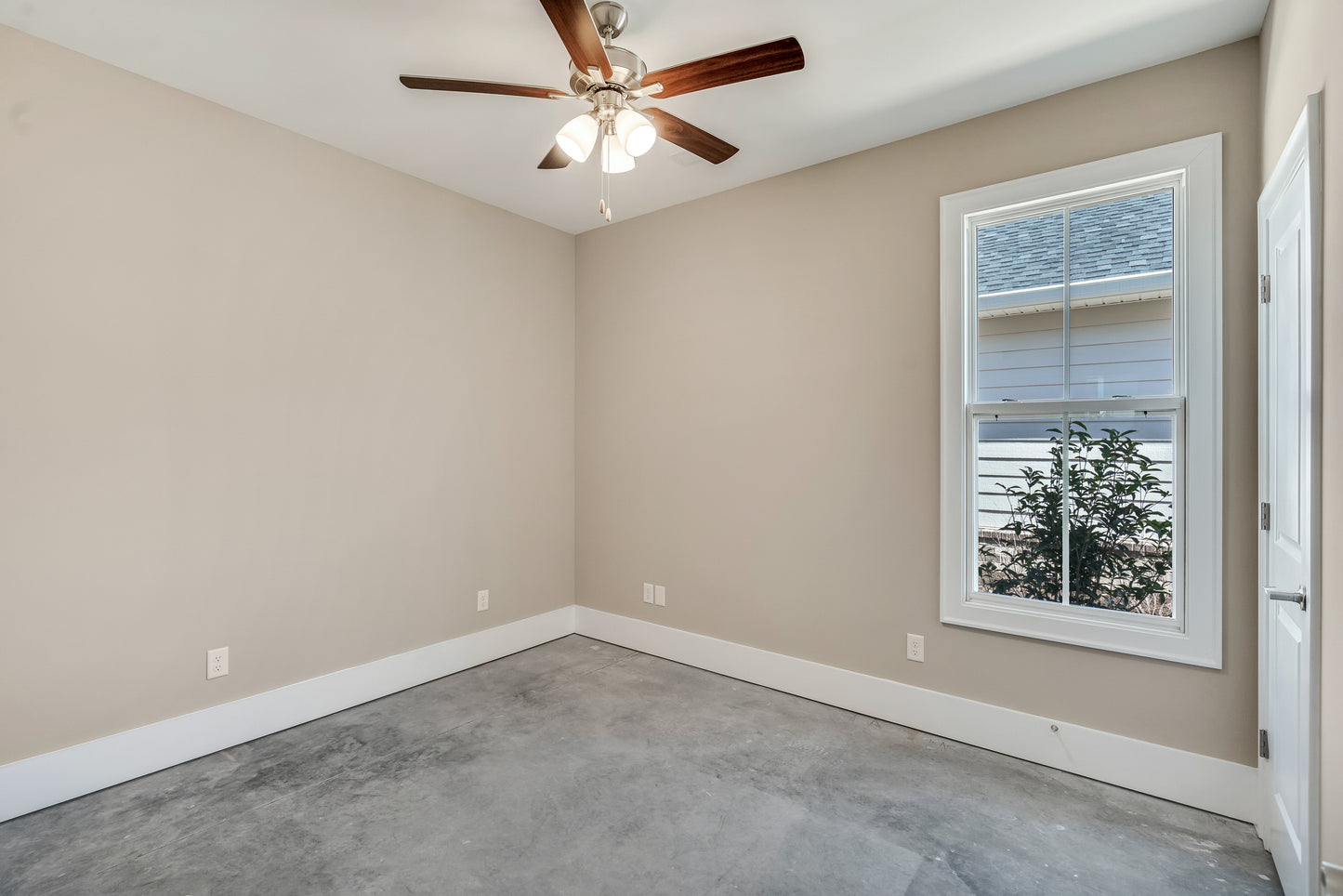323 Buxton Road