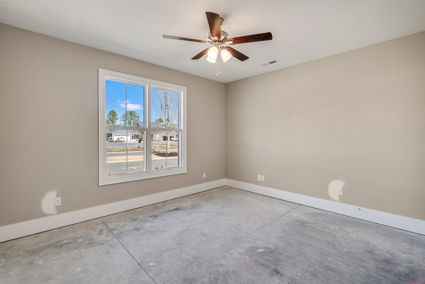 323 Buxton Road