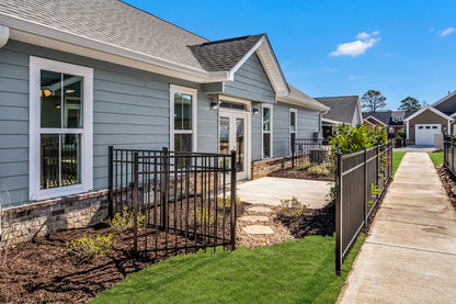 323 Buxton Road