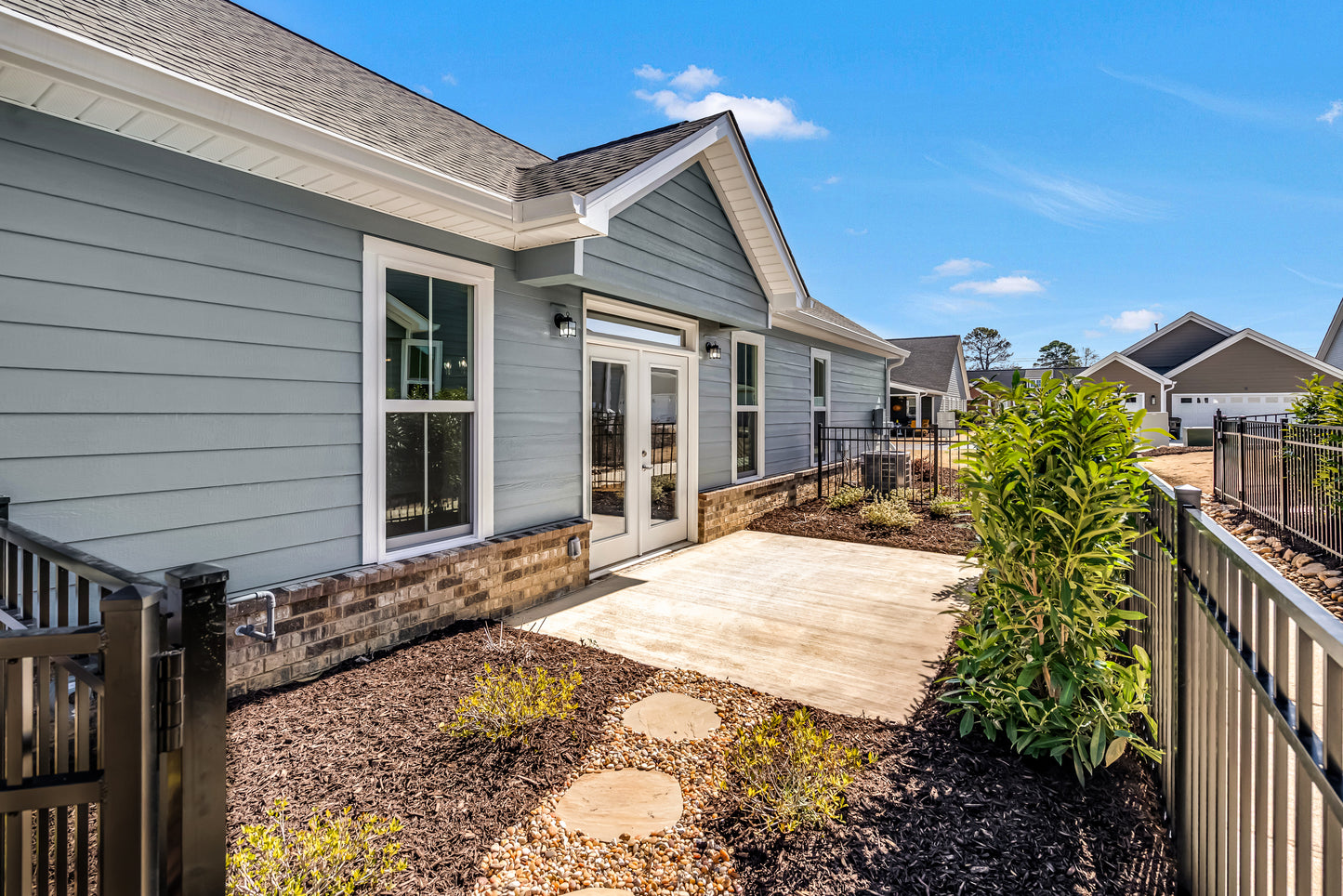 323 Buxton Road