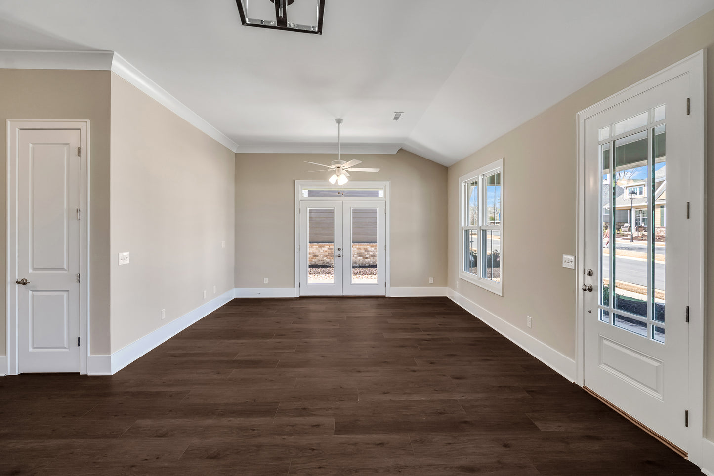 343 Buxton Road